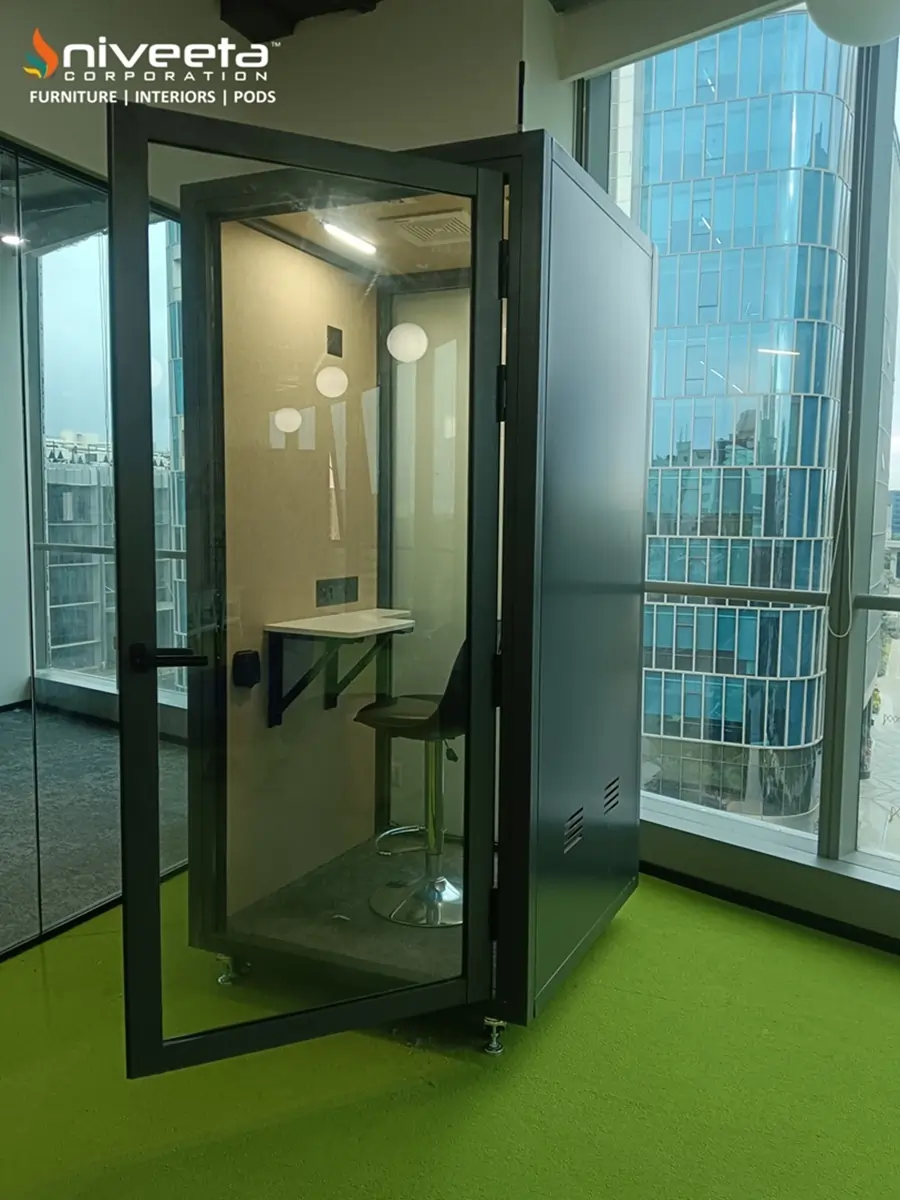 Jimmy office pods 3